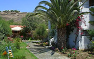 Holiday Rooms, Hotels and Apartments in Kea Island, Cyclades, Holidays in Greek Islands Greece