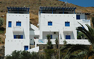 Martinos Studios, Hotels and Apartments in Kythnos Island, Holidays in Greece