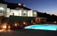 Pino Di Loto Apartment Suites, Syros, Kini, Greek Islands