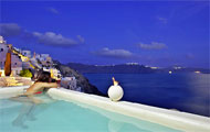 Residence Suites Hotel,Kiklades,Santorini,Ia,Volcano,with pool ,bar,garden