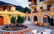 Pleoussa Studios, Sporades Islands, Skopelos, Panormos, with garden, beach, Sun, Holidays and Travel to Greece