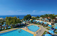 Rethymno Mare Hotel big complex near the sea with big pool
