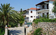 Zaga Apartments,Peloponnese,Koroni,Chrani ,Messinia,Messiniakos Bay,Beach,With Pool,Garden.