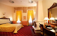 Alexios Hotel,Epirus,Ioannina,Town, Lake,Winter sports,Ski,Amazing View,Garden,