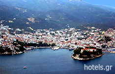 Die Stadt Skiathos