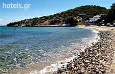 Der Strand Vagia in Ägina